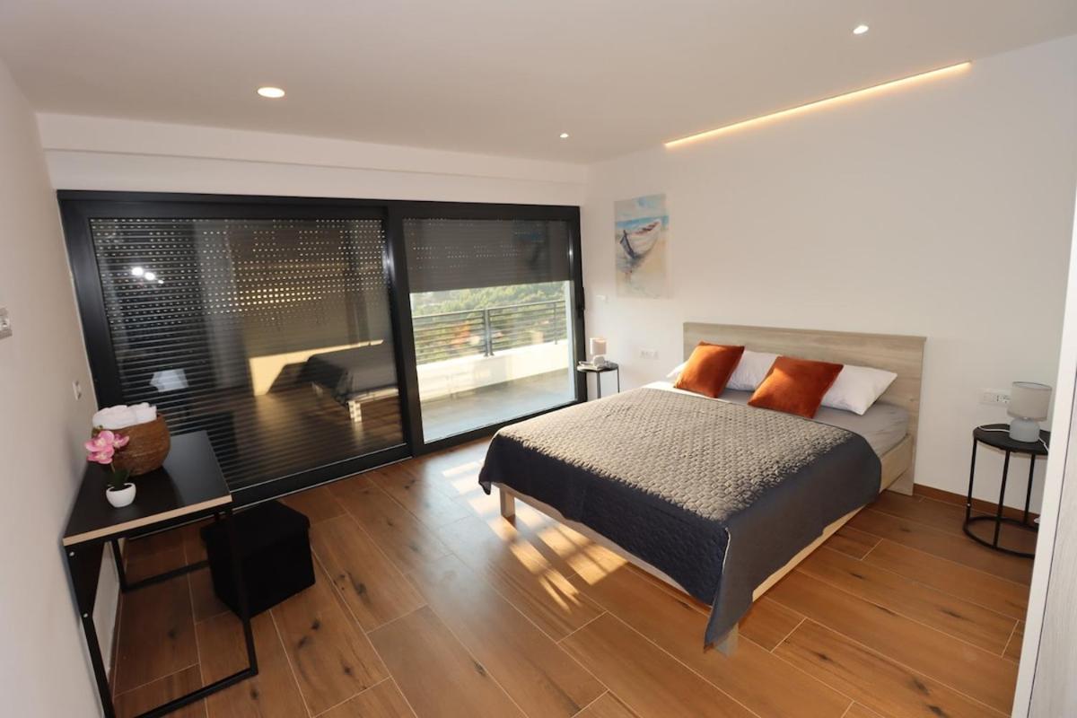 Villa Lamar Super Views In